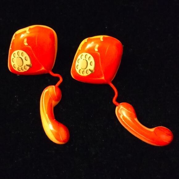 Standing Ovations Red Telephone of the Hook Vintage 80s Dangle Earrings - Picture 14 of 14